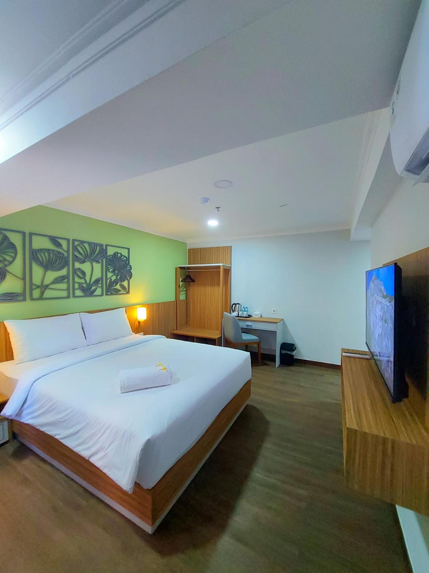 Country Heritage 3* Surabaya